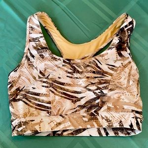 Like new medium support tek gear sports bra